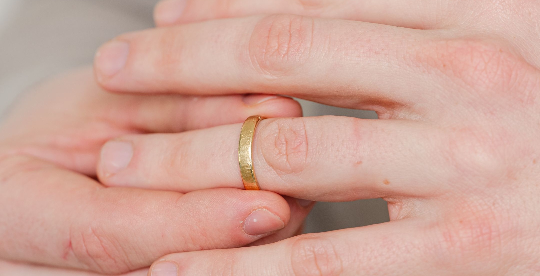 Rechttoe rechtaan? Zeg 'ja' met een Nora trouwring