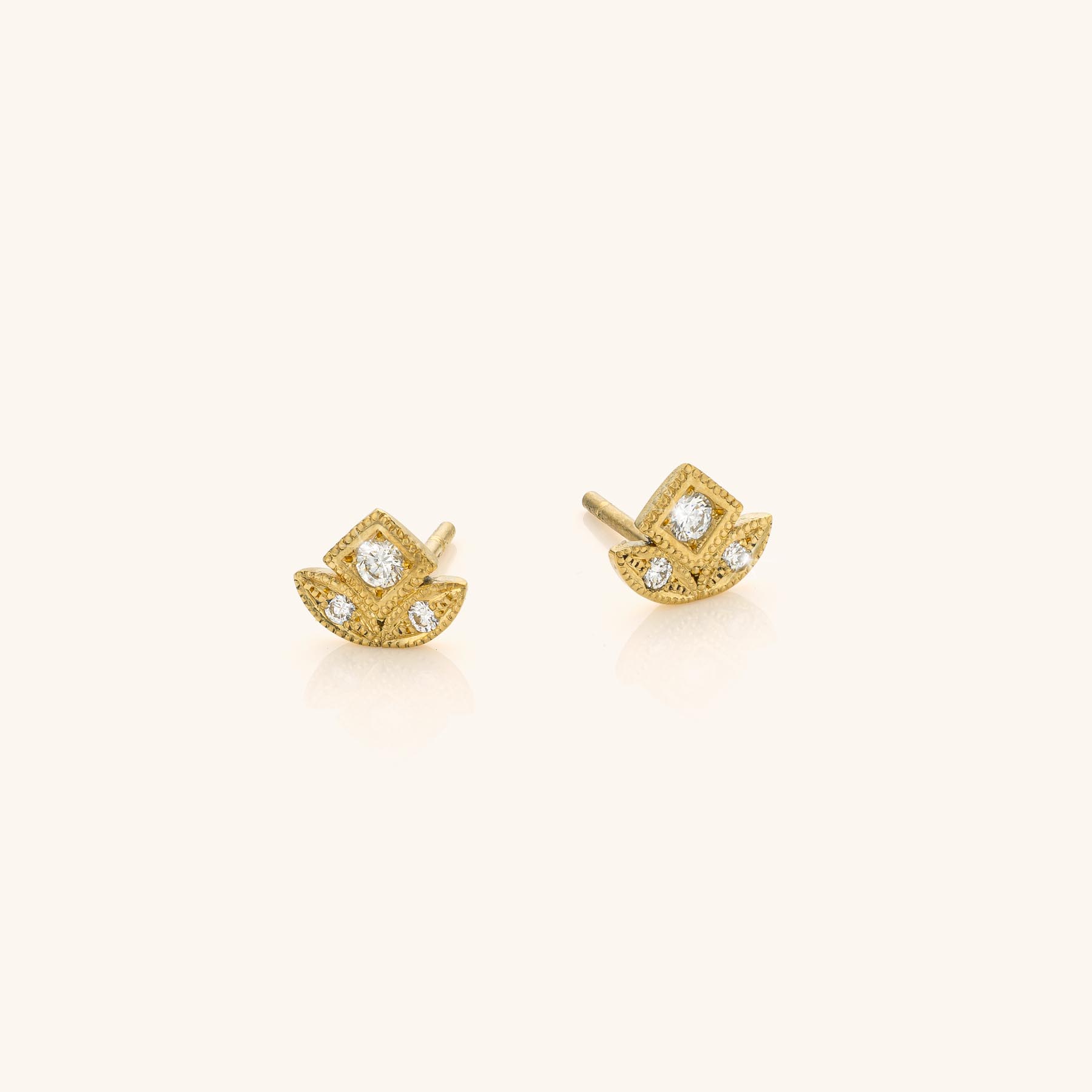Olivia oorstekers 0.08ct — foto 1
