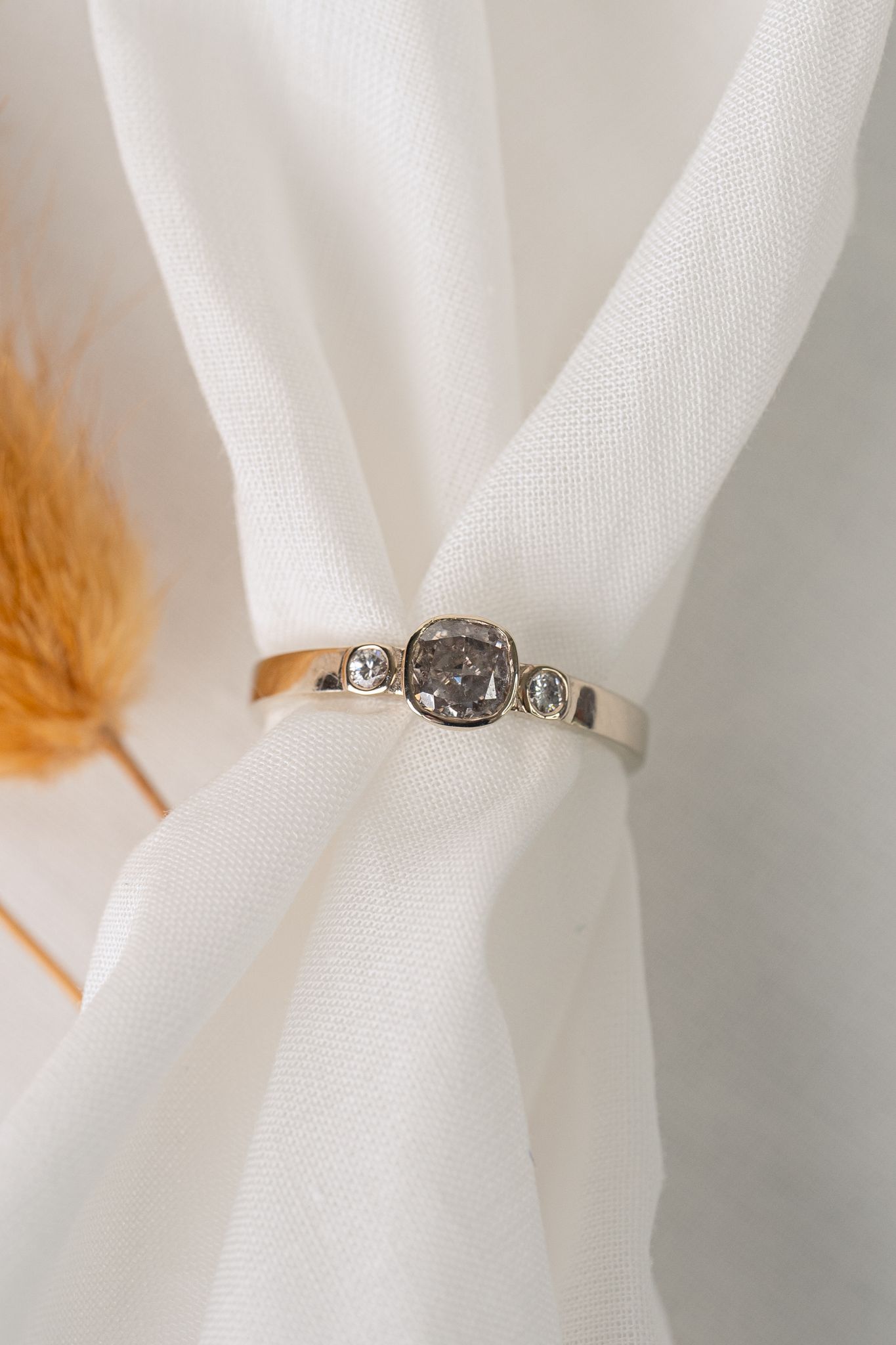 Louise Solitair S 0.65 ct miniatuur 3