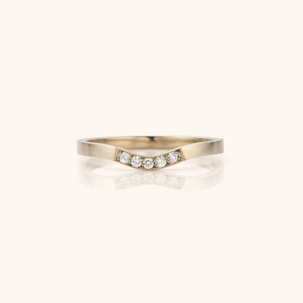 Olivia – gebogen ring 2,2mm 5 diamanten 1,2mm